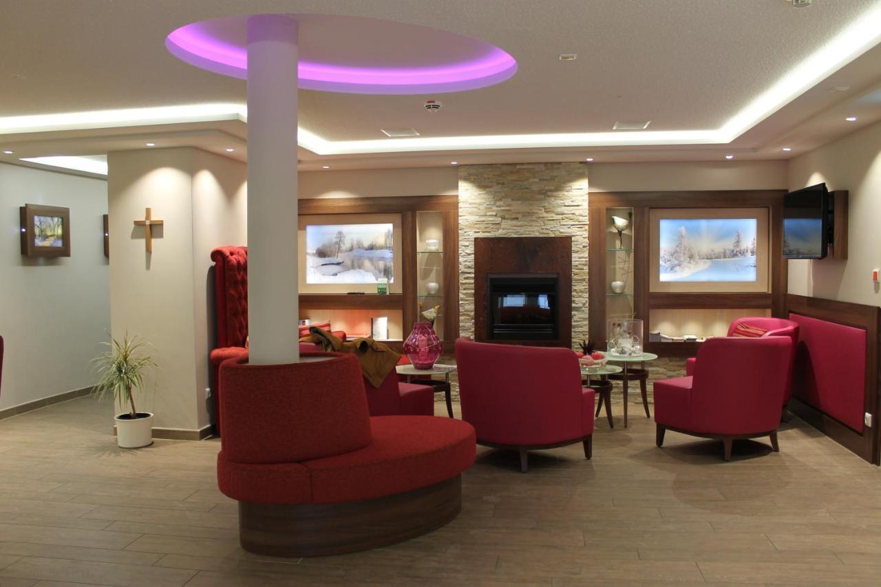 Hotel Number One Вайдхаус Экстерьер фото